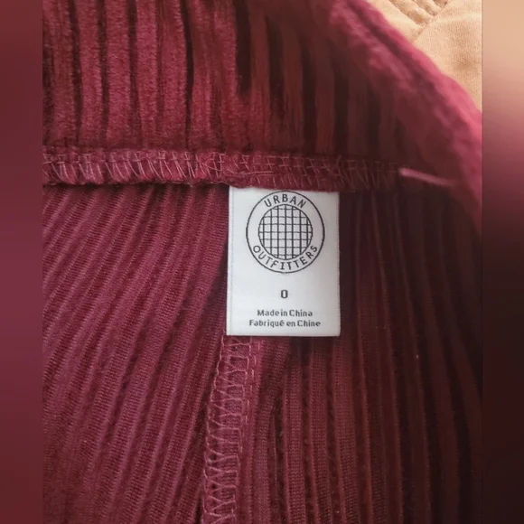 Urban Outfitters Maroon Corduroy Pants - Picture 5 of 5